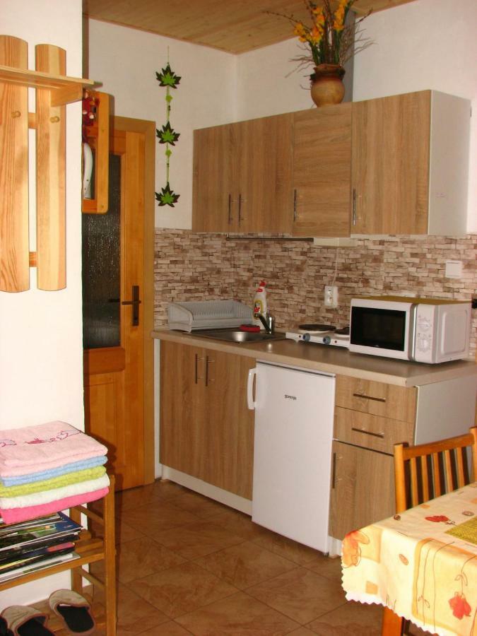Forester Apartment ซูเบเรซ ภายนอก รูปภาพ
